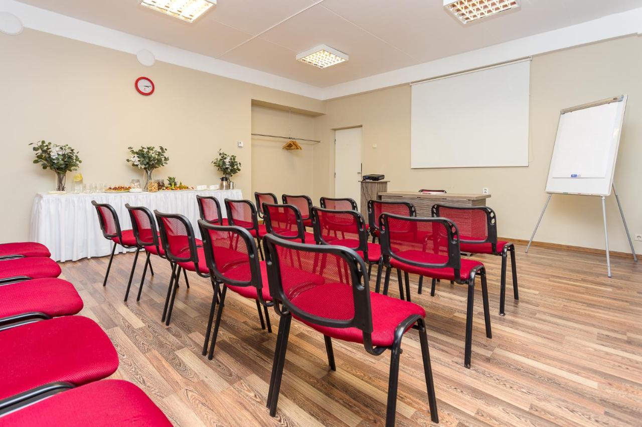 Hotel Dzingel Tallinn Kültér fotó